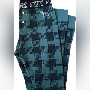 Victoria’s Secret PINK thermal leggings pajamas green buffalo plaid Size Small